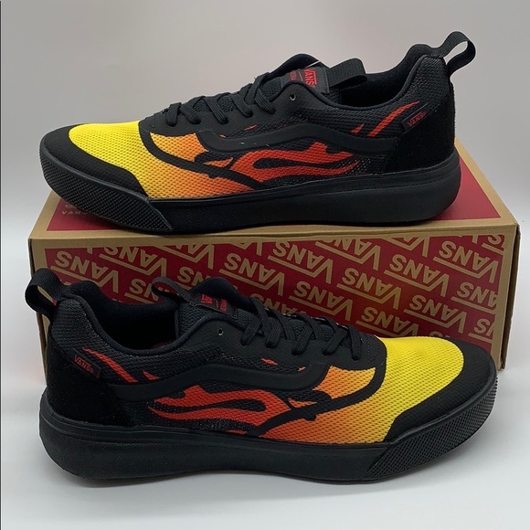 • VANS ULTRARANGE RAPIDW FLAMES Black WMNS• - Picture 3 of 16